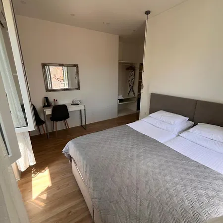 Soukki Town Centre 2 Apartamento Split