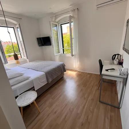 Soukki Town Centre 2 Split