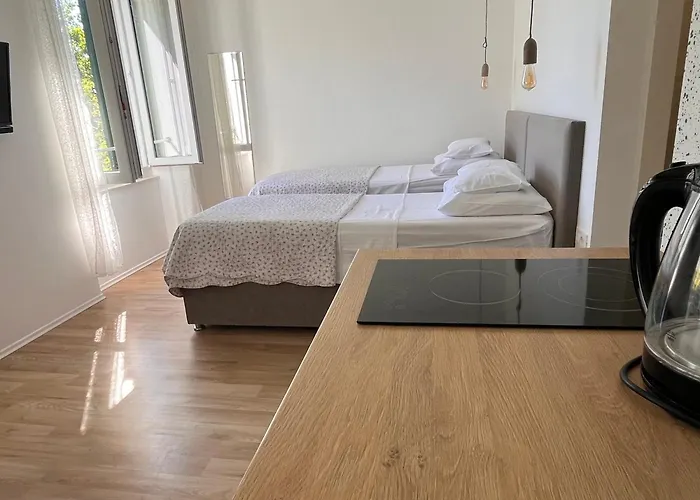 Soukki Town Centre 2 * Сплит